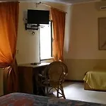 Luciana Ξενοδοχείο 3*
